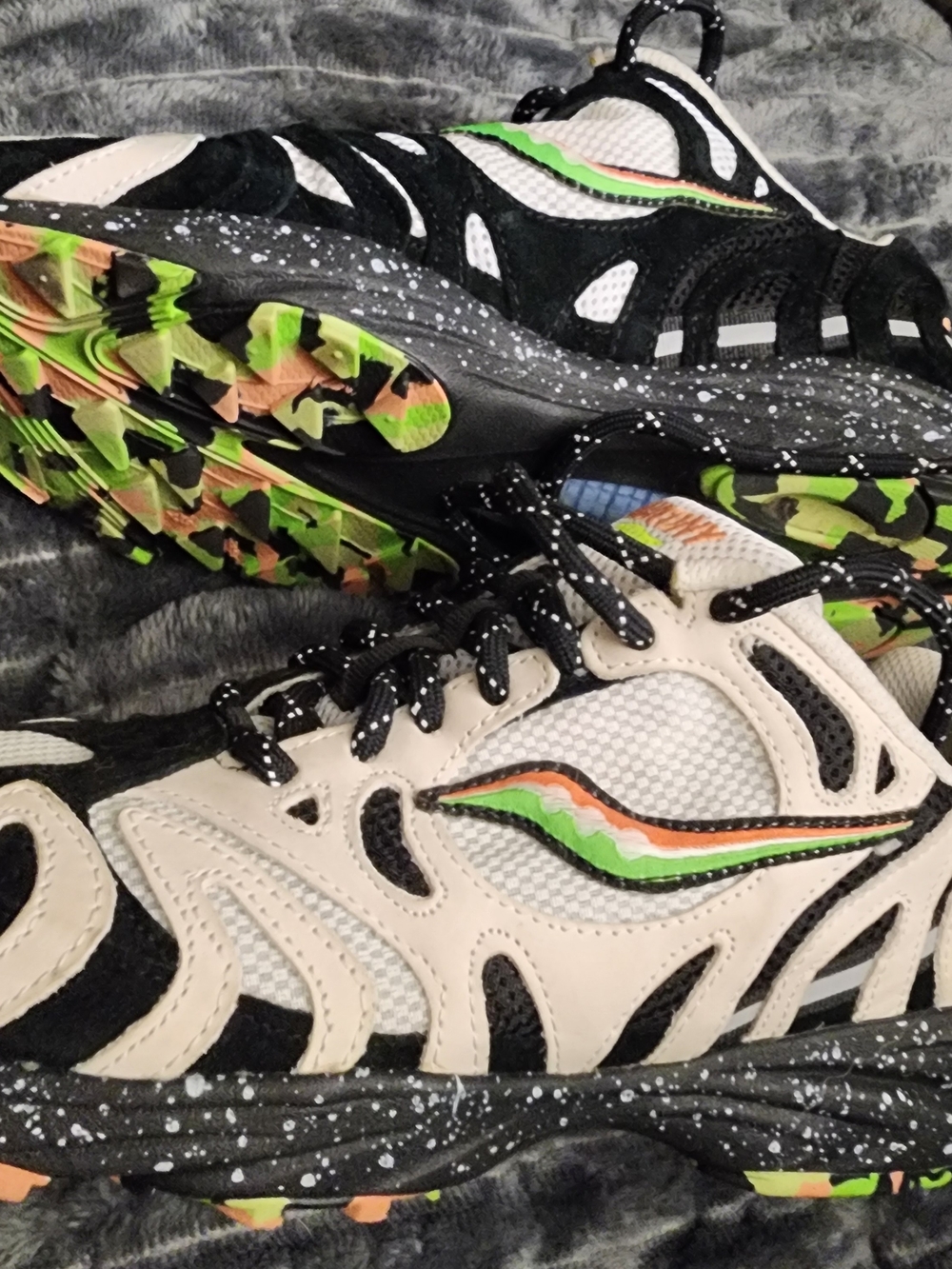 Unisex SAUCONY Sneakers